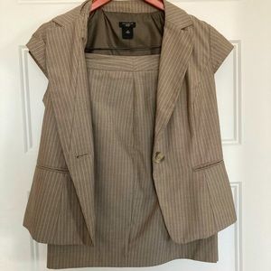 Women’s suit